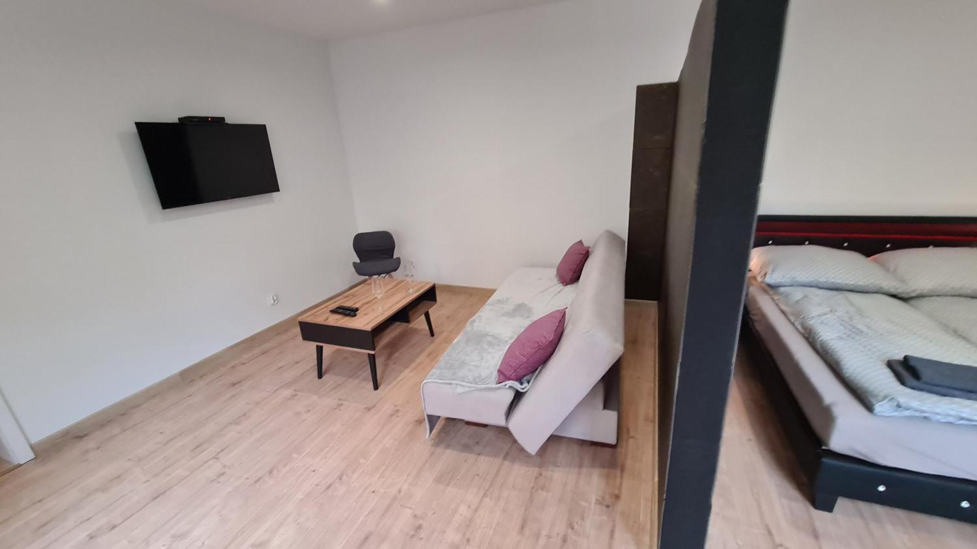 Apartamenty Centrum Plac Wolnosci Aparthotel Kielce Exterior photo